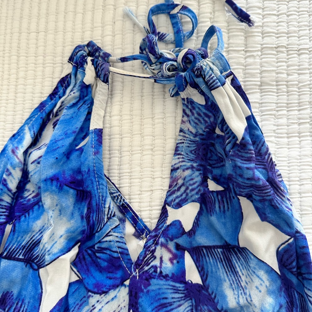 LF Blue and White Floral Jumpsuit - Picture 4 of 6